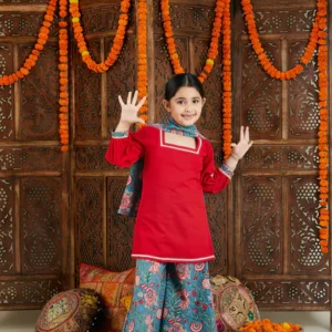 VASTRAMAY Girls Red kurta and Palazzo Pant Dupatta Set
